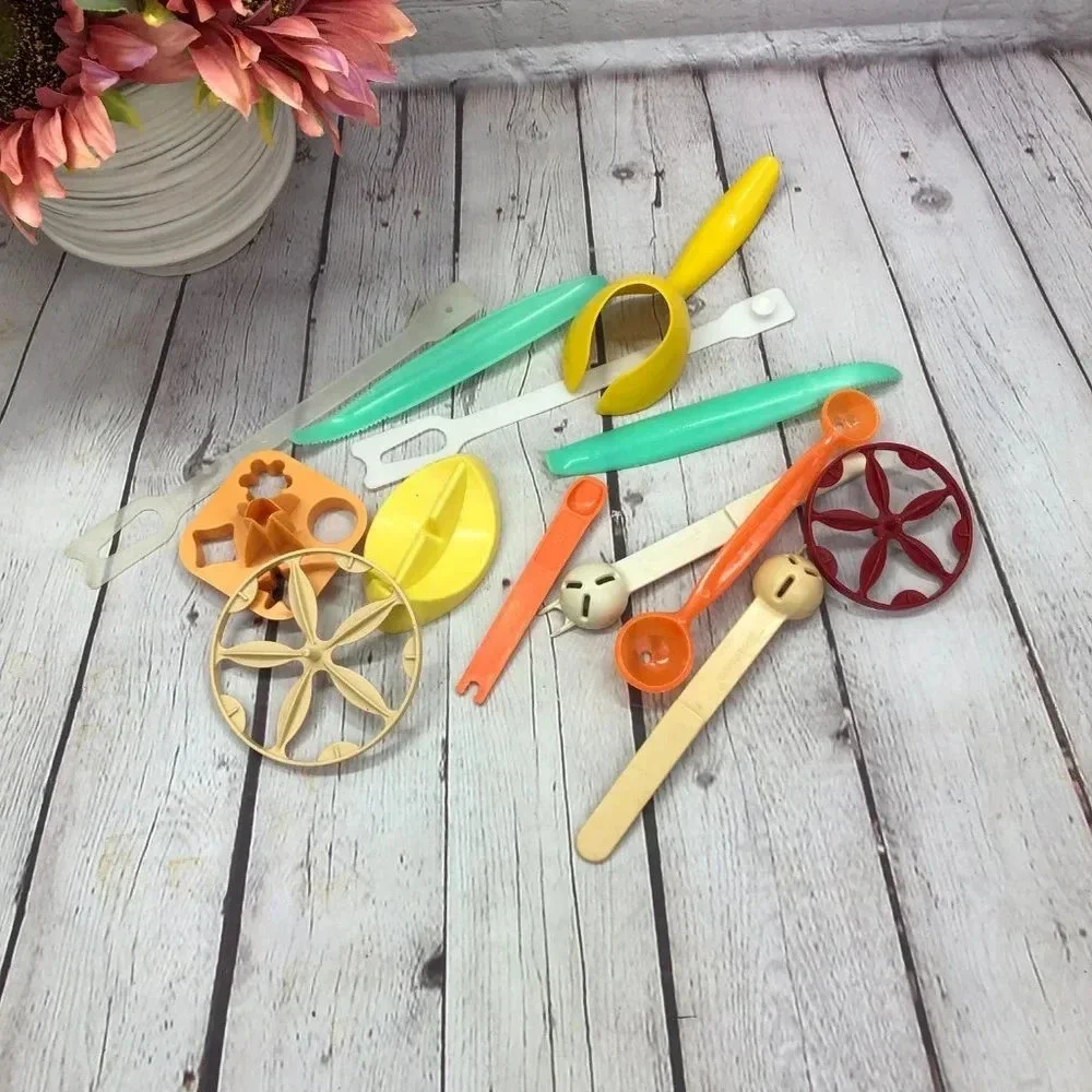 Tupperware good vintage